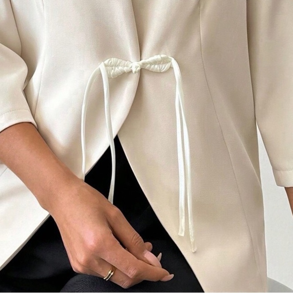 ♥️Hello Gorgeous! Milky White Tie-Front Open Blazer - Picture 4 of 9